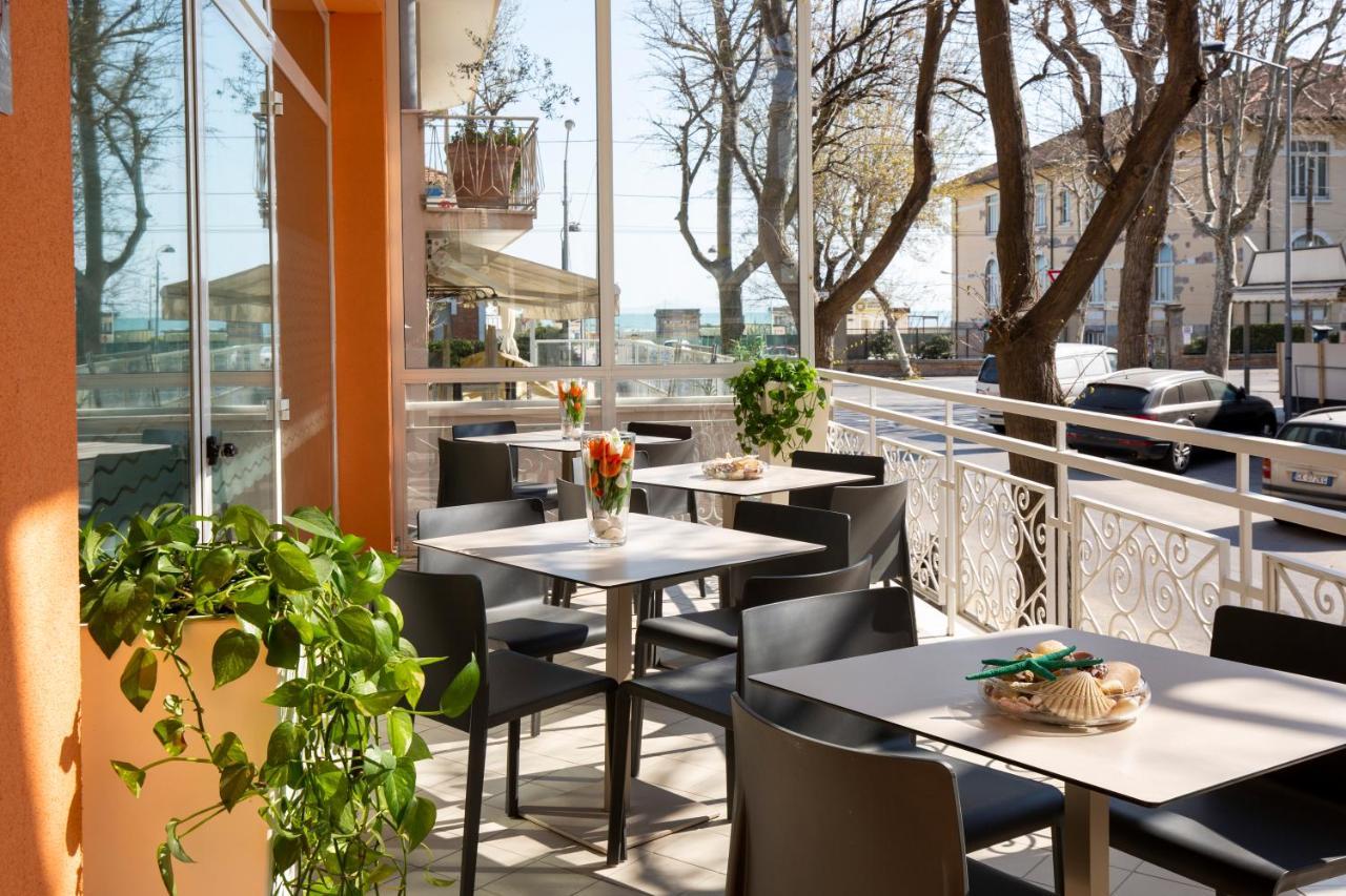 Hotel Ravello Adults Only Ρίμινι Εξωτερικό φωτογραφία